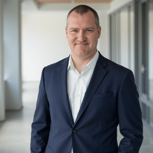 Brady Rak - undefined