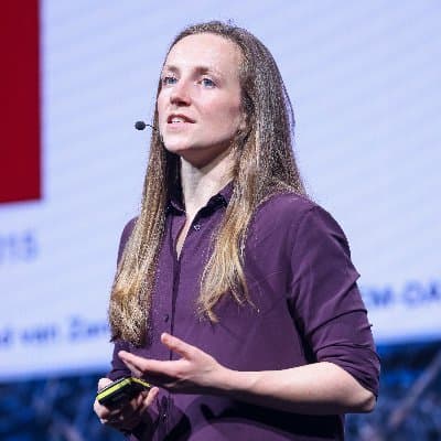 Dr Hannah Ritchie profile